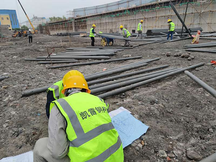 衢州螺栓球网架结构